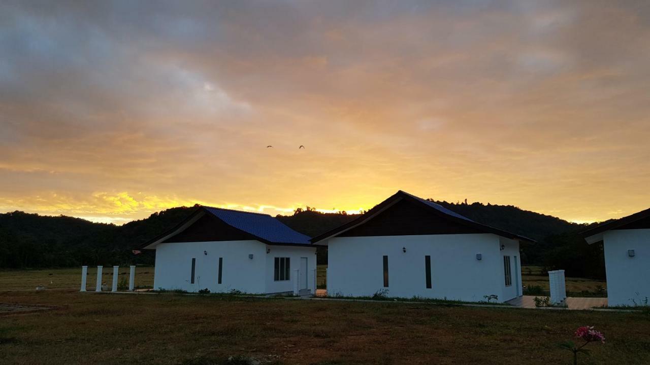 Halcyon Days @ Langkawi Διαμέρισμα Pantai Cenang  Εξωτερικό φωτογραφία